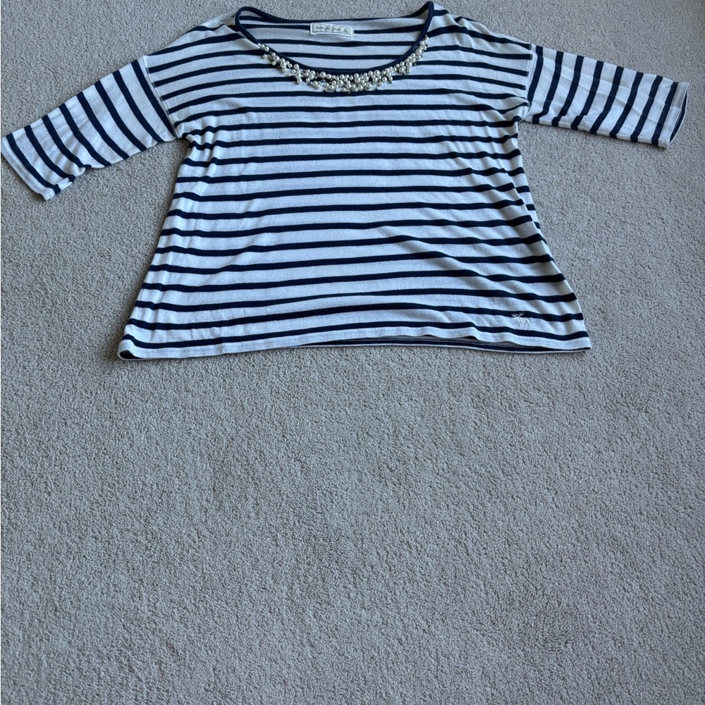 Abercrombie & Fitch Navy and White Striped Top